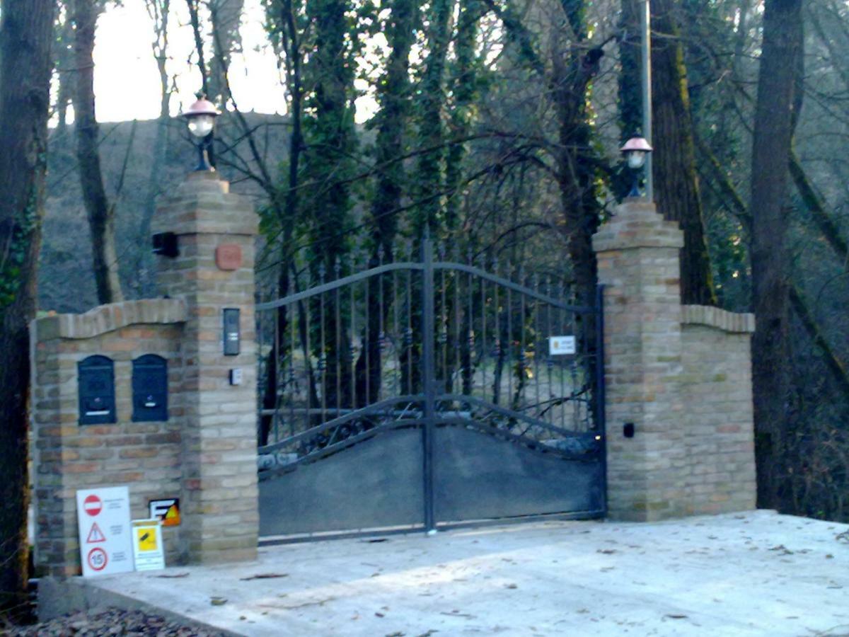 Bed and Breakfast Casa Nel Bosco Reggio Emilia Exterior foto
